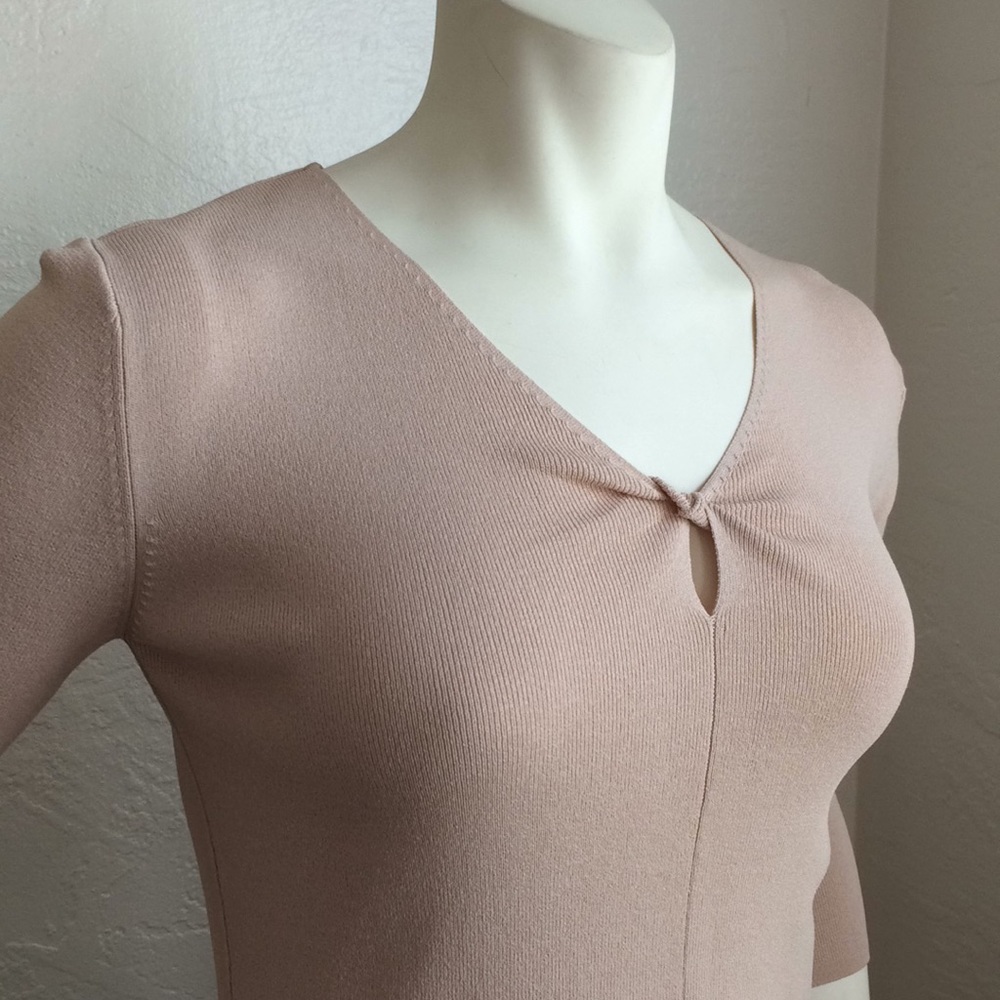 Joseph A. twist at front knit top 3/4 sleeve